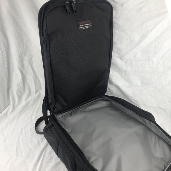 TUMI Alpha 3 T-Pass Business Class Brief Pack - Picture 15 of 16